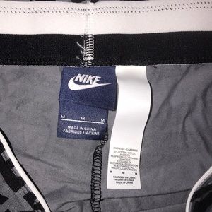 Nike Pants - Nike Logo Leggings, M Nike Pants - Nike Logo Leggings, M